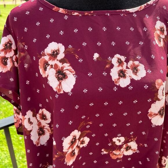 Torrid 2 woman's size 2X (18-20) floral blouse - Picture 3 of 6